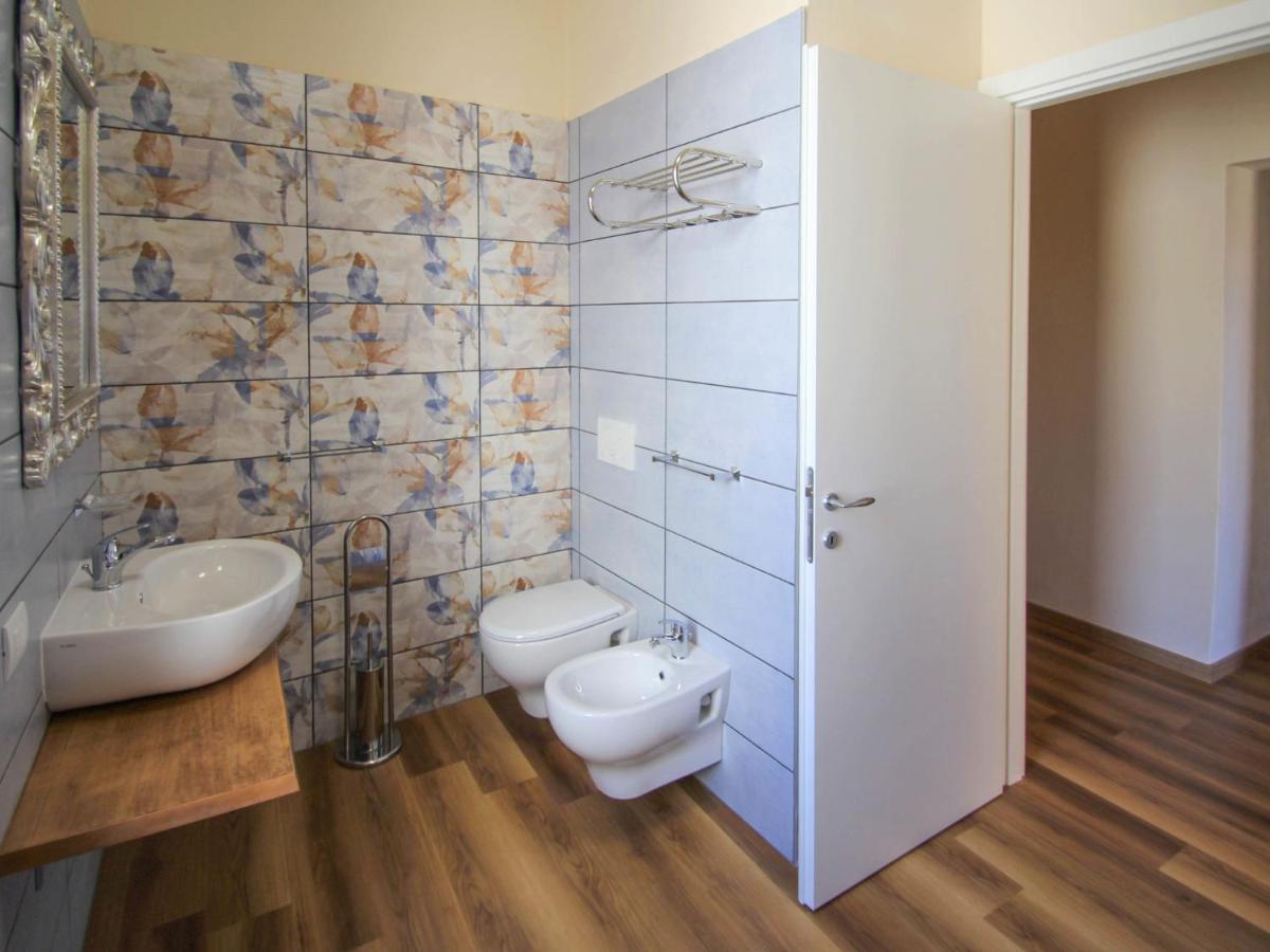 Apartment Verde By Interhome Porto Valtravaglia Dış mekan fotoğraf